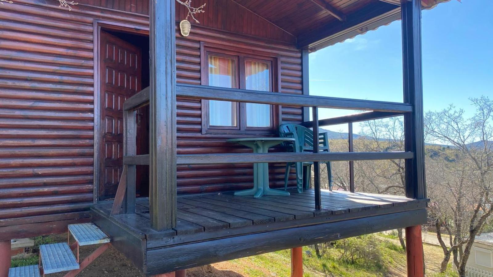 Camping De Cervera De Buitrago Exterior photo