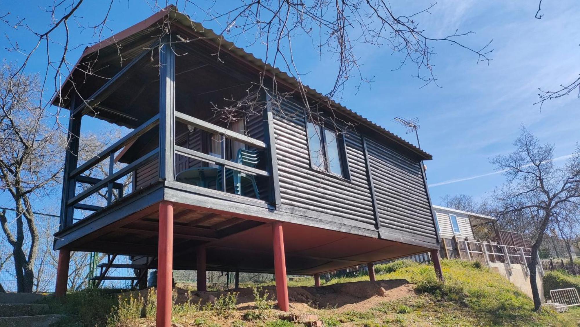 Camping De Cervera De Buitrago Exterior photo