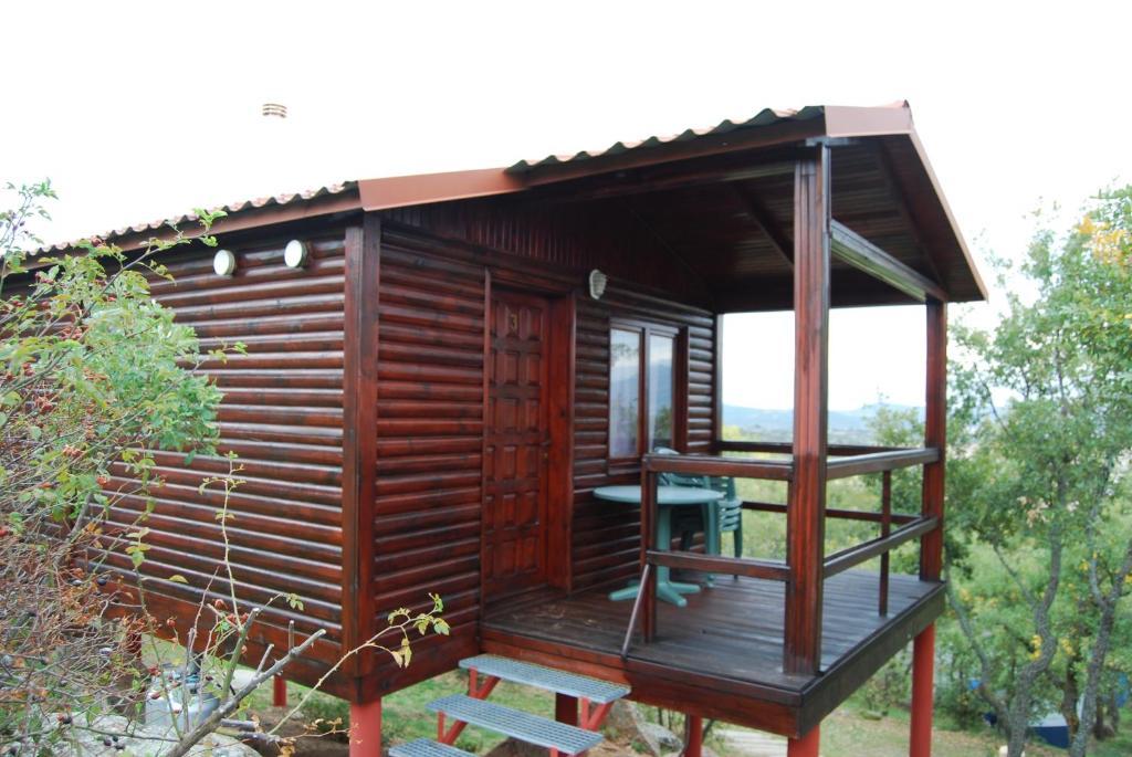 Camping De Cervera De Buitrago Exterior photo