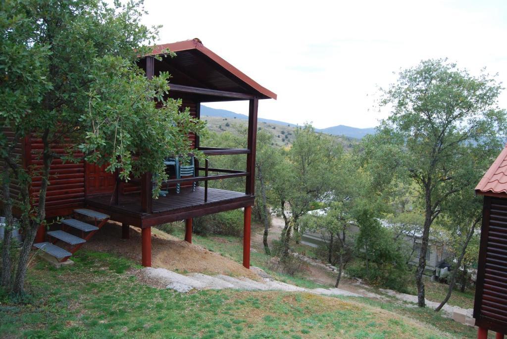 Camping De Cervera De Buitrago Exterior photo